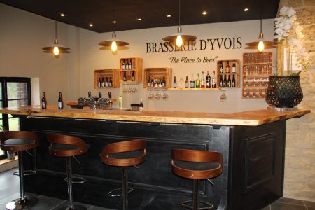 bar_etage_brasserie_Yvois